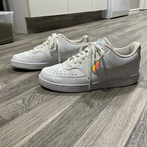 Nike Court Vision Low Sneaker